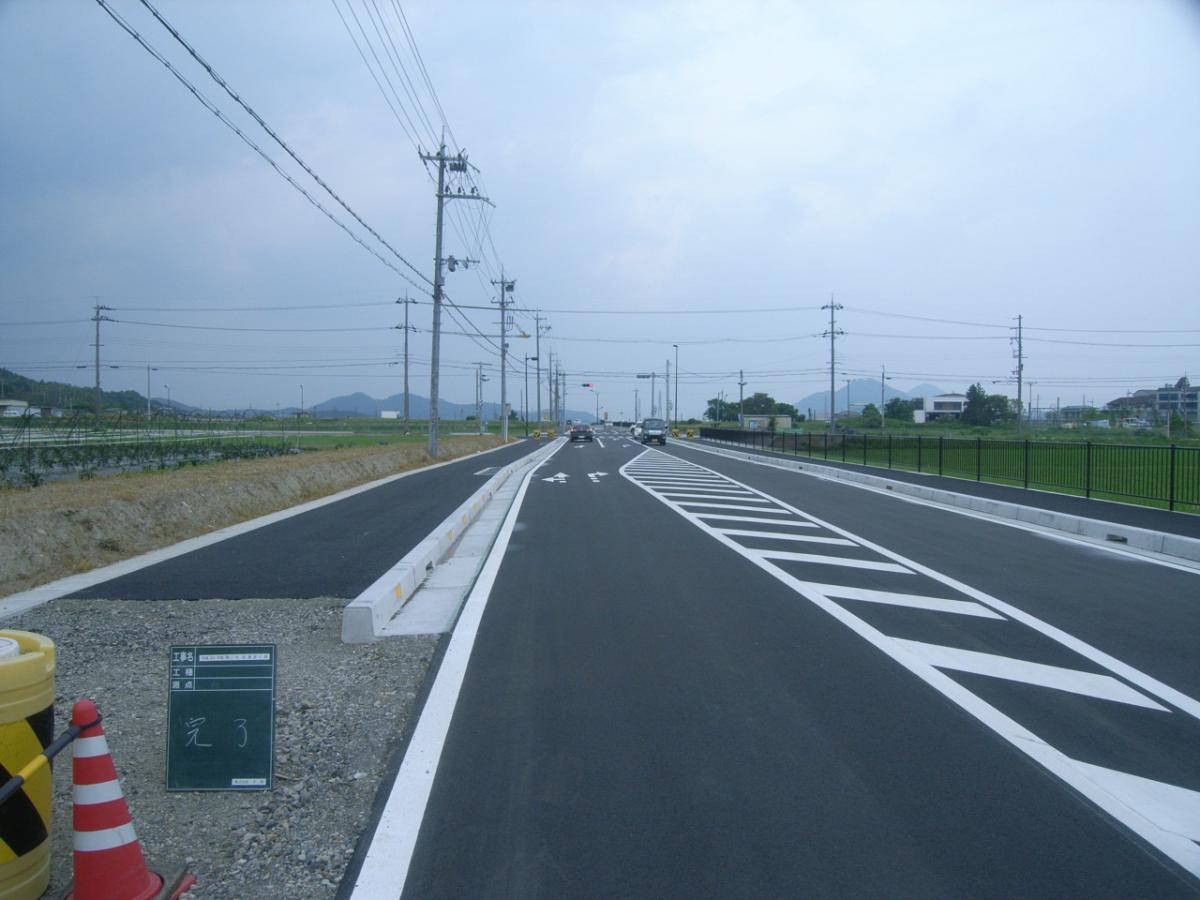 甲西南部地区針農道工事